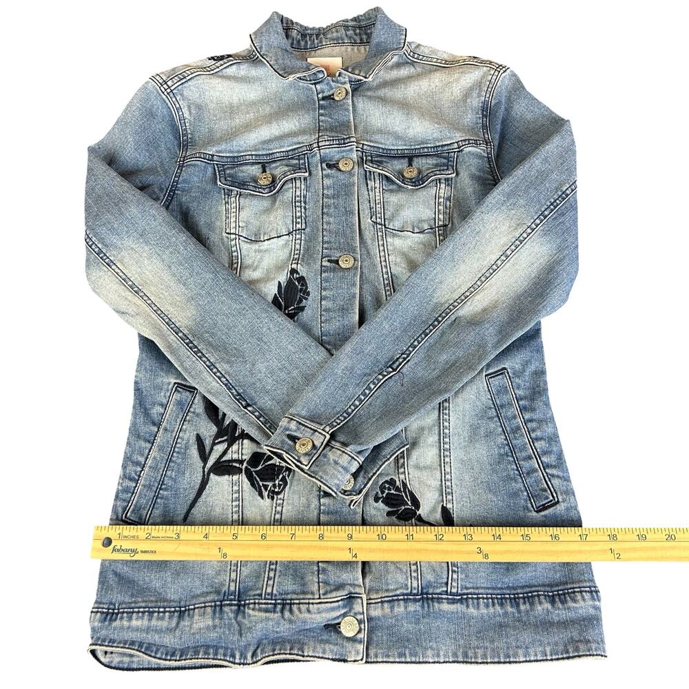 LuLaRoe Jaxon Jean Jacket Women Small Blue Floral Embroidered Denim Button Up - Picture 11 of 13